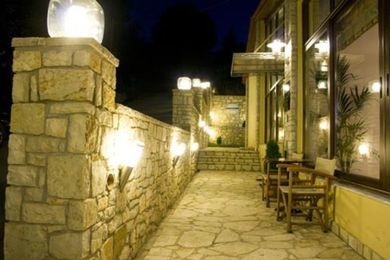 Ahilion Hotel